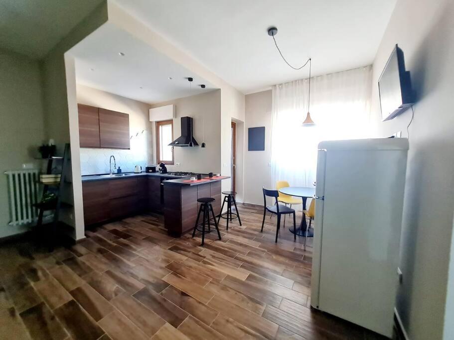 Hiera' Apartment เลชเช ภายนอก รูปภาพ